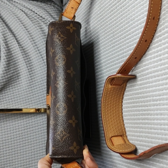 Authentic Louis Vuitton Saint ❌❌❌cloud GM shoulder bag purse mono - Picture 7 of 13